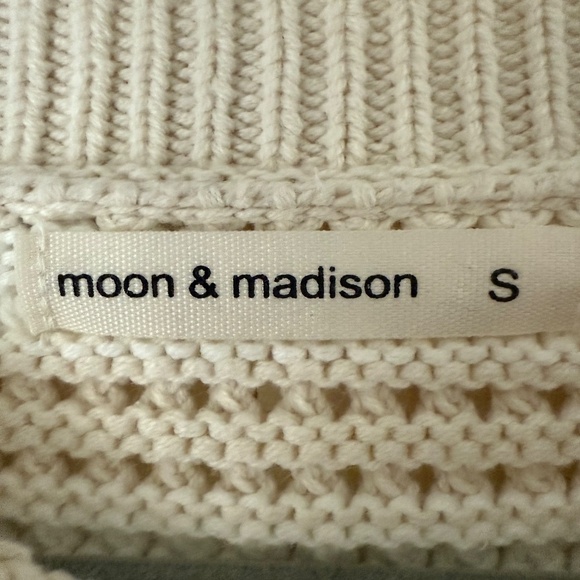 Anthropologie | Moon & Madison Cropped Knit Sweater - Size S - Picture 3 of 4